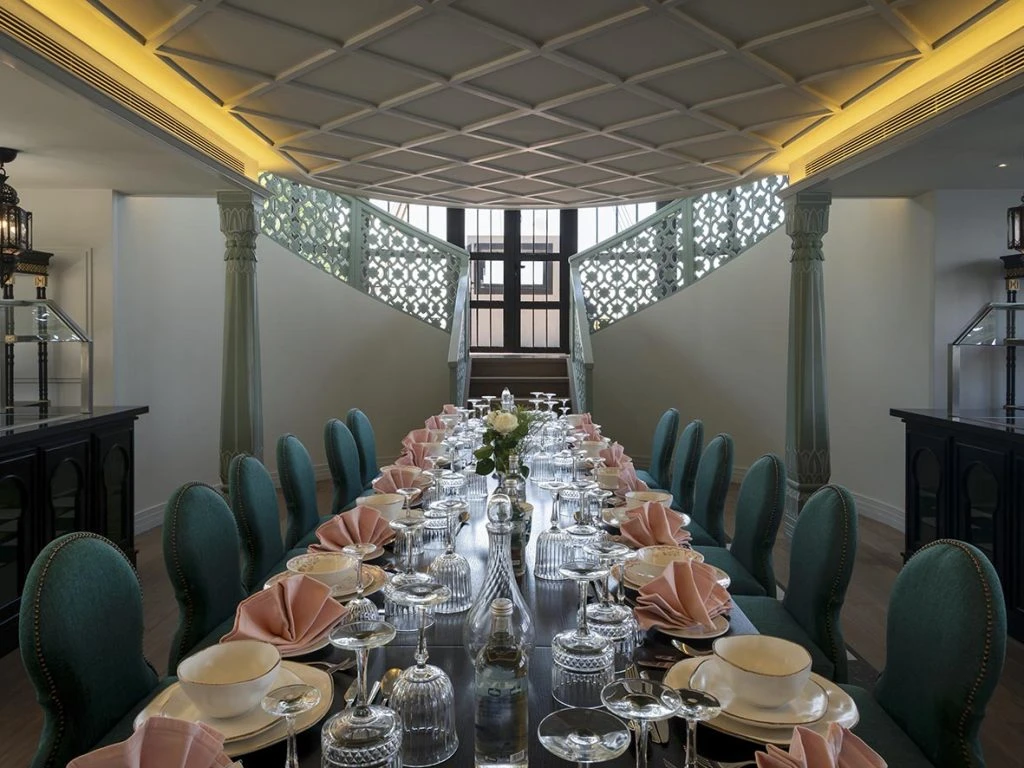 Restaurant and dining area aboard Mövenpick SB Hayah Dahabiya